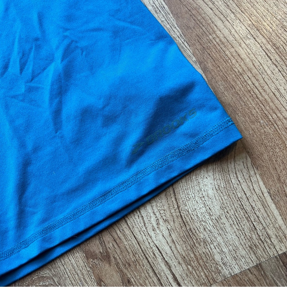 Brooks Running Pick-Up Racer Back Tank Top Women’s Small - Picture 2 of 7